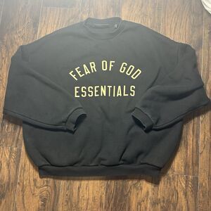 Fear of God Essentials Heavy Comfy Crewneck Mens XL Pockets Streetwear